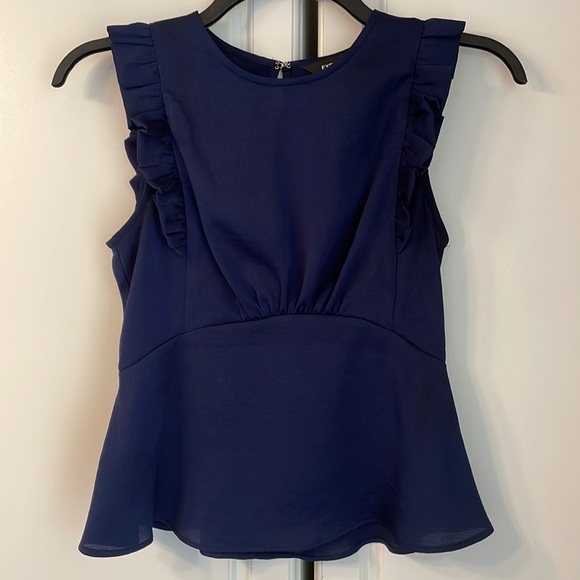 Bundle - Express Blouses - Picture 4 of 12